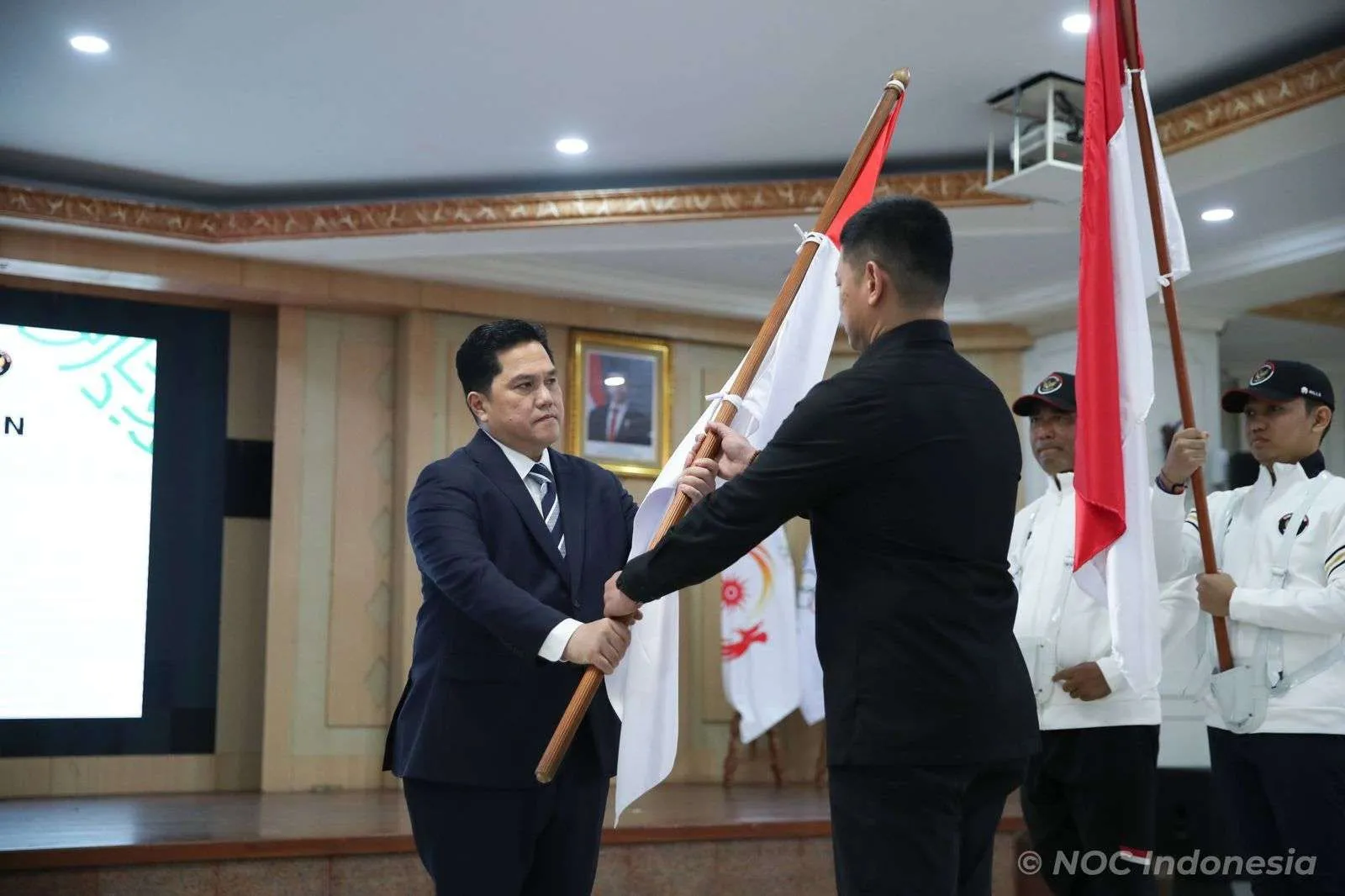 Menpora resmi melepas kontingen Indonesia yang akan berlaga di Asian Youth Games (AYG) Bahrain 2025 dan Islamic Solidarity Games (ISG) Riyadh 2025. (Dok: NOC Indonesia)