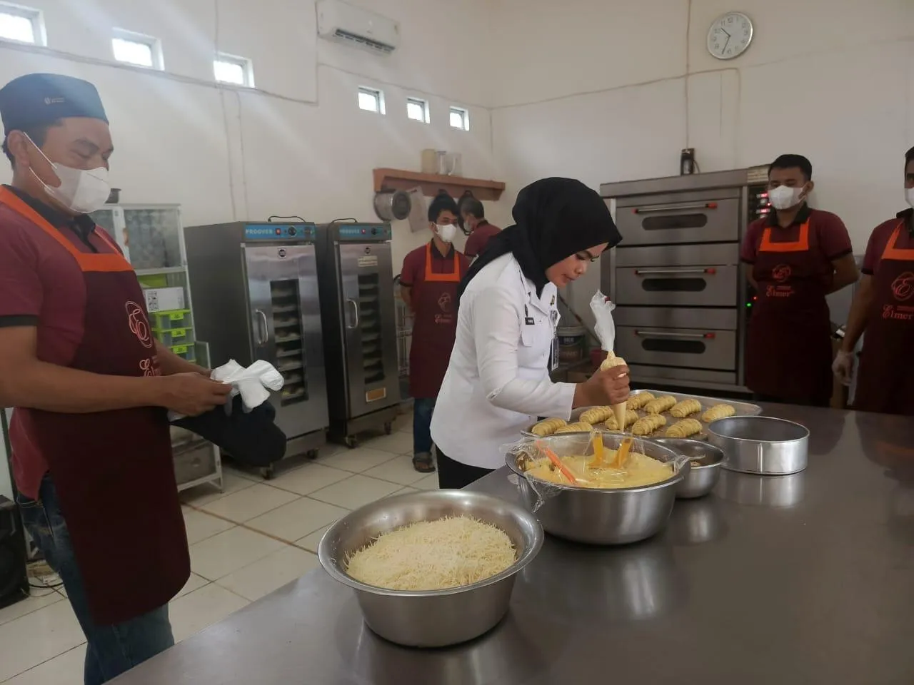 Roti Raja Bakery Lapas Bandar Lampung Laris Manis di Pasaran