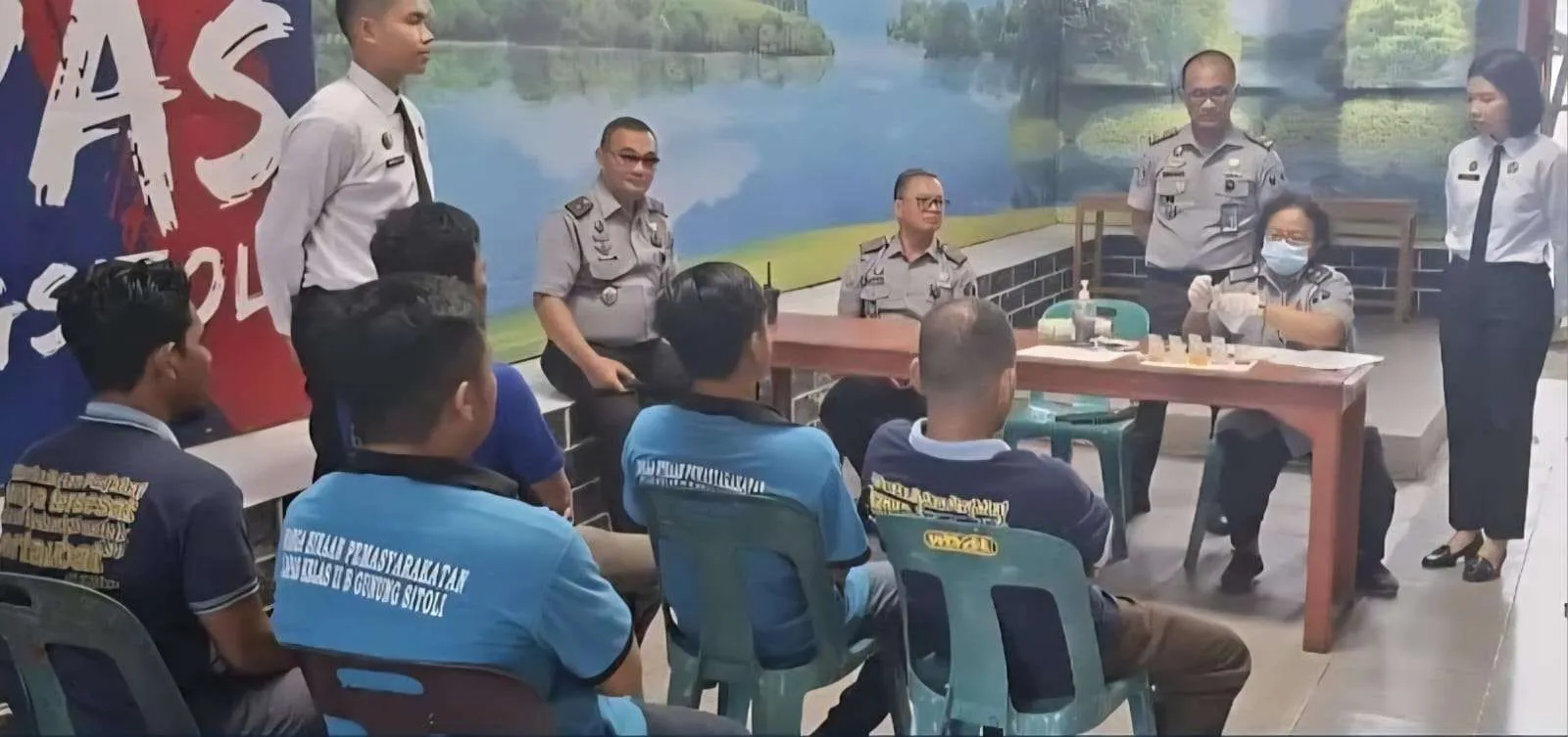 Lapas Gunungsitoli Gelar Tes Urine Komitmen Bebas Narkoba