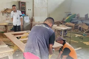 Lapas Pangkalpinang: WB Produksi Meja Makan Pesanan Mitra