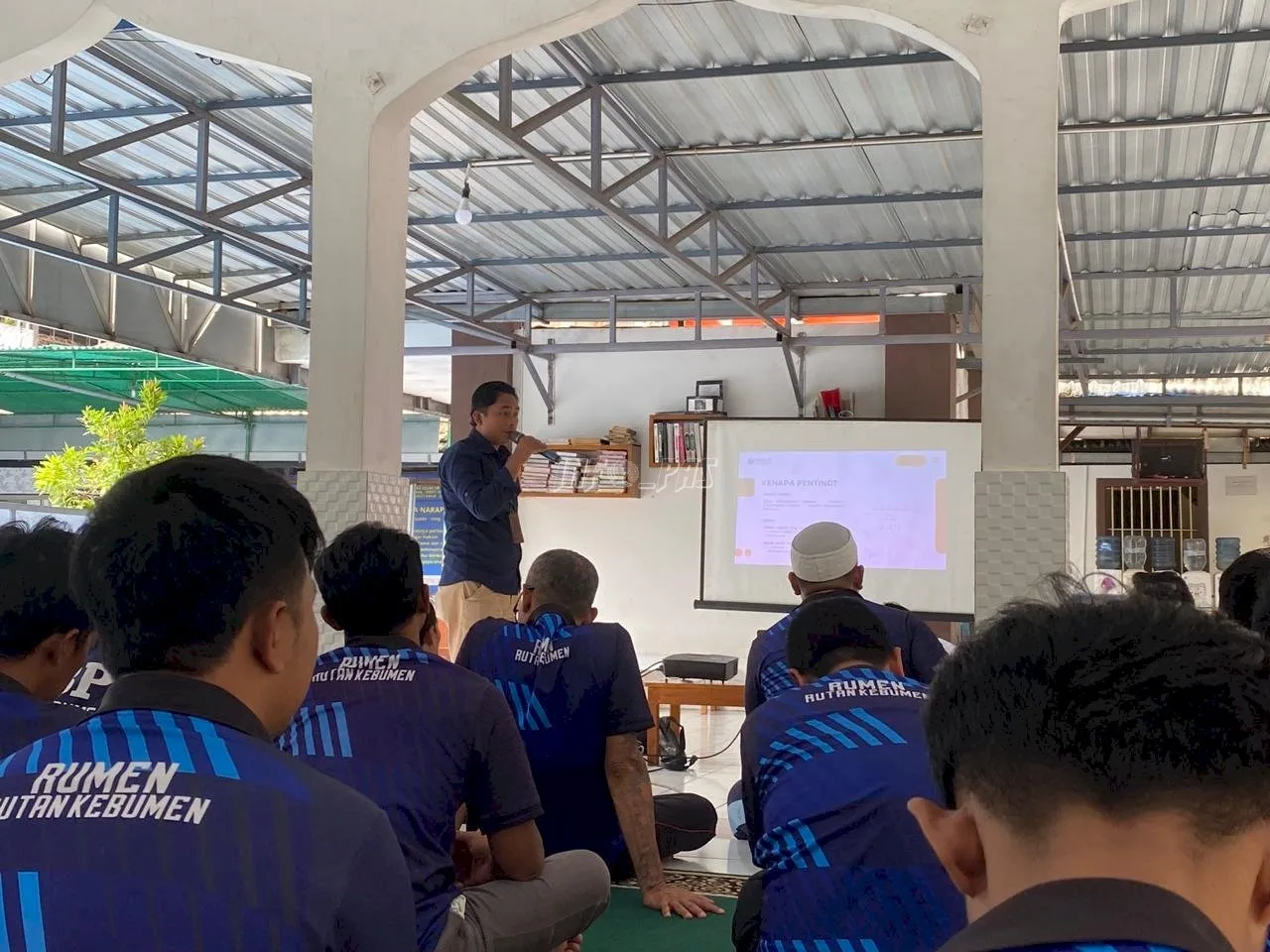 Rutan Kelas IIB Kebumen kembali menggelar program rehabilitasi narkoba sebagai bagian dari kerja sama berkelanjutan dengan Badan Narkotika Nasional Kabupaten (BNNK) Cilacap. (Dok: Humas Rutan Kebumen)