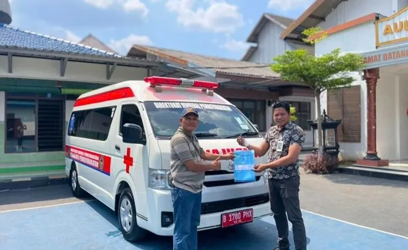 Rutan Surakarta Terima Bantuan Ambulans