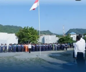 Lapas Kelas IIB Luwuk sukses menggelar upacara Hari Kesaktian Pancasila 2025 yang diikuti oleh seluruh petugas dan warga binaan. (Dok: Humas Lapas Luwuk)