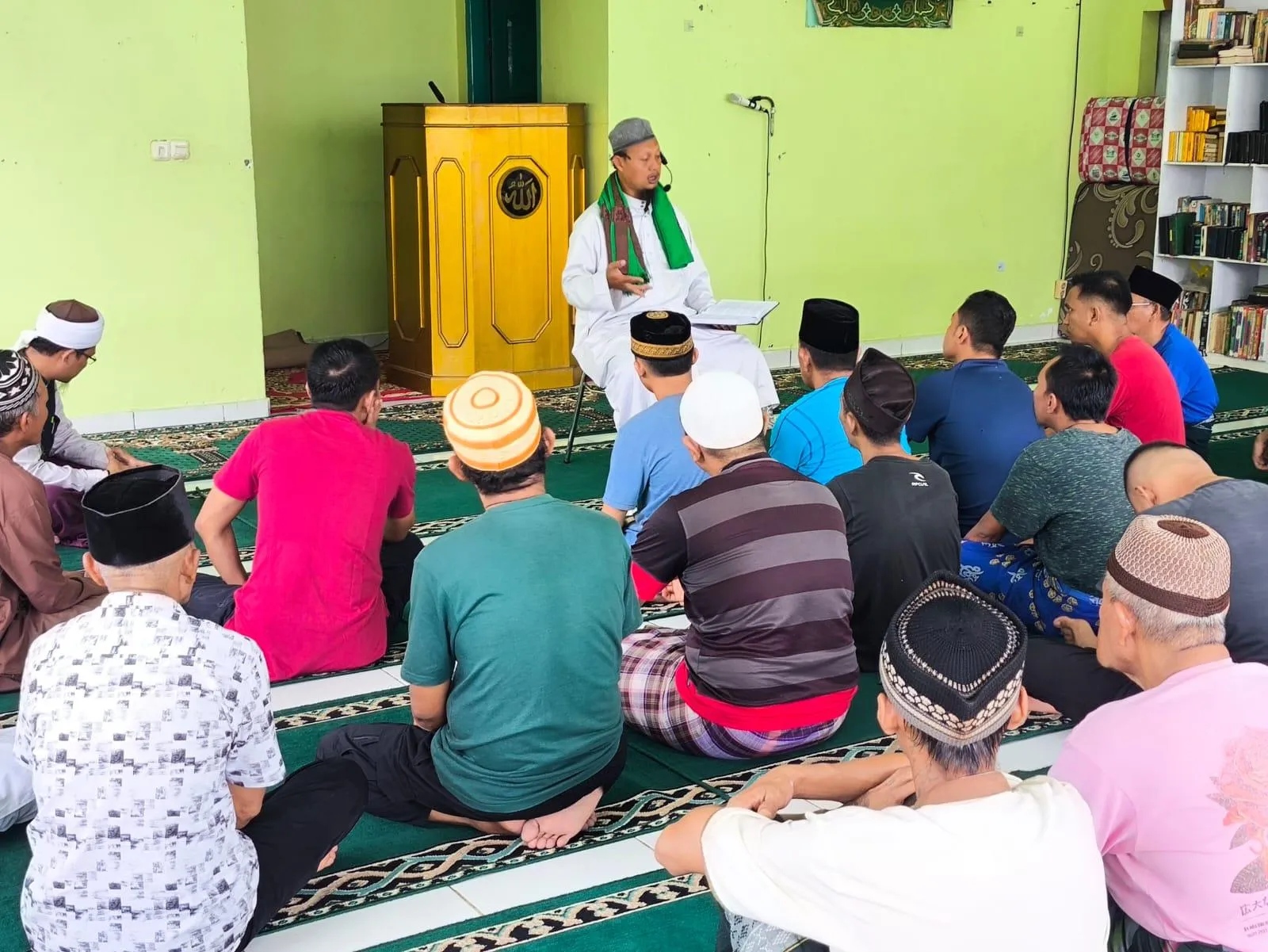 Rutan Kelas IIB Bengkulu Gelar Pembinaan Kerohanian, Ustadz Sulaiman Tekankan Pentingnya Adab dalam Menuntut Ilmu