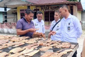 Lapas Kelas III Wahai Lakukan Studi Tiru ke Pengusaha Ikan Asin Parigi untuk Kembangkan UMKM Warga Binaan