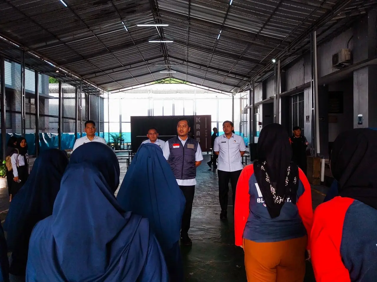 Atasi Over kapasitas Rutan Depok Pindahkan 15 Warga Binaan