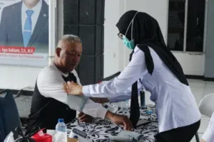 Sambut Hari Bakti Kemenimipas, Lapas Cibinong Hadirkan Aksi Nyata Lewat Layanan Kesehatan Gratis Bagi Pengunjung