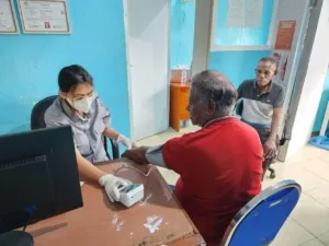 Lapas Kelas IIB Tual Gelar Posyandu Lansia untuk Jaga Kesehatan Warga Binaan Lanjut Usia