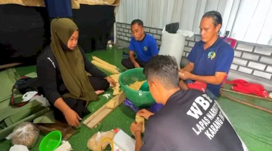 Lapas Karang Intan Latih WB Membuat Tempe Untuk Modal Usaha