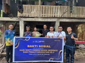 Peringatan Hari Bakti Kemenimipas 2025 Lapas Takalar Salurkan Bansos untuk Warga Sekitar