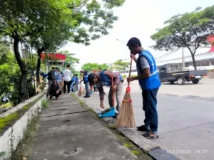 Bapas Semarang Gelar ‘Klien Peduli’: Warga Binaan Bersihkan Jalan Siliwangi Sosialisasi KUHP 2026