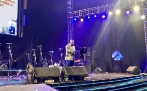 Natalius Pigai Serukan “Jangan Takut Perjuangkan Keadilan” di Peringatan Hari HAM Sedunia