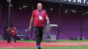 Persib Bandung Gagal Amankan Poin Penuh, Bojan Hodak Soroti Kepemimpinan Wasit