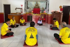 Hadirkan Kedamaian Batin, Pembinaan Meditasi dan Paritta Suci Sarana Perbaikin diri Warga Binaan Buddha Lapas Cibinong