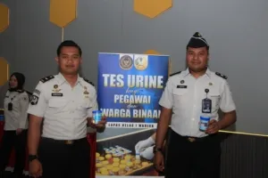 Dukung 15 Program Aksi Kemenimipas, Lapas Kelas I Madiun Gelar Tes Urine Pegawai dan Warga Binaan Secara Acak