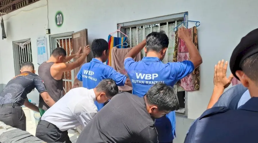 Perkuat Keamanan, Rutan Rantau Gelar Penggeledahan bersama Kodim 1010/Tapin