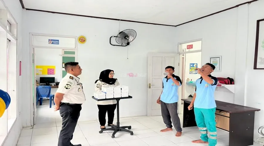 Lapas Kelas IIB Piru Lanjutkan Pengobatan TBC Tujuh Warga Binaan, Perkuat Layanan Kesehatan Berkelanjutan