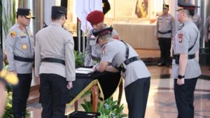 Kapolda Metro Jaya Lantik Enam Kapolres Baru di Berbagai Wilayah Hukum, Termasuk Jakarta Selatan dan Tangsel