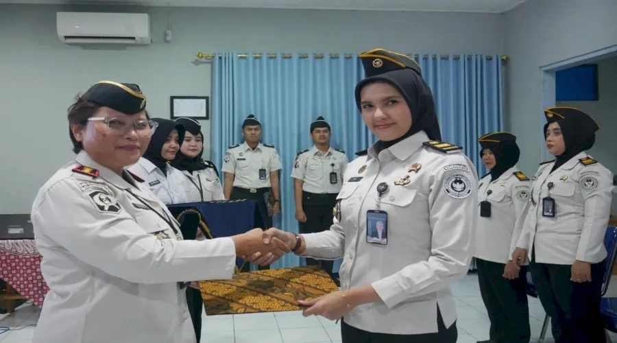 Lapas Perempuan Martapura Lantik dan Sematkan Kenaikan Pangkat Petugas (Dok. Istimewa)