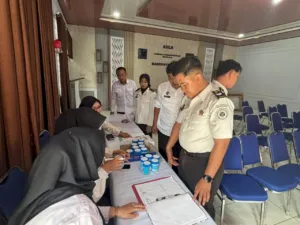 Lapas Kelas IIB Muara Tebo Tegaskan Komitmen Bersih Narkoba melalui Tes Urine Pegawai dan Warga Binaan (Dok. Istimewa)