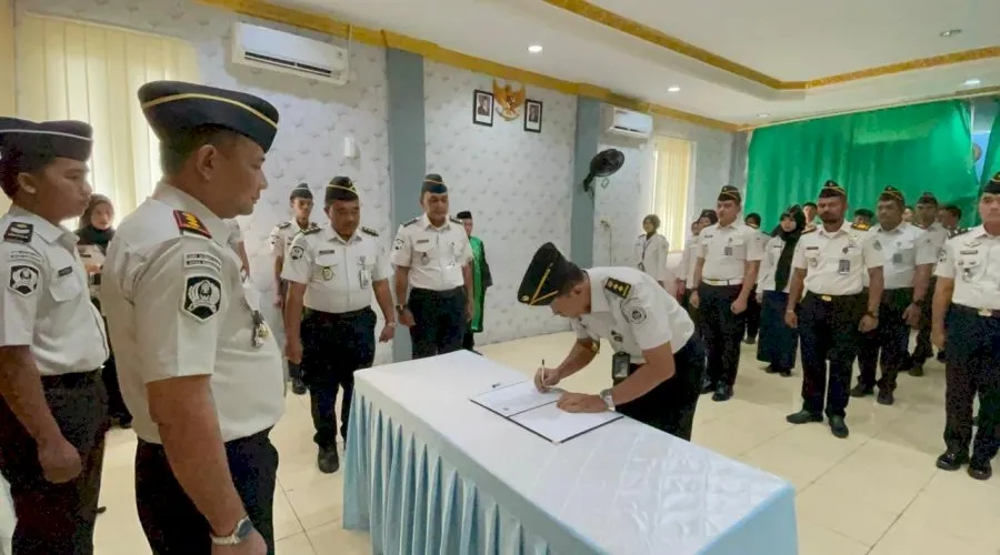 Kalapas Narkotika Karang Intan Lantik Gunadi sebagai Kasi Pembinaan Narapidana dan Anak Didik (Dok. Istimewa)