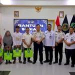 Kanwil Ditjenpas Kalimantan Selatan Salurkan Bantuan Sosial sebagai Wujud Kepedulian terhadap Masyarakat Sekitar (Dok. Istimewa)