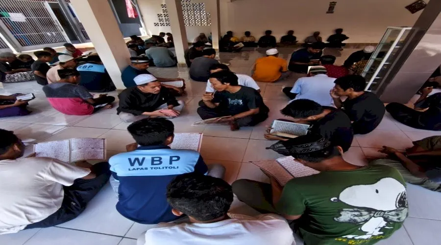 Pembinaan Keagamaan Perkuat Karakter Warga Binaan Lapas Tolitoli Melalui Pembelajaran Tajwid Al-Qur’an (Dok. Istimewa)