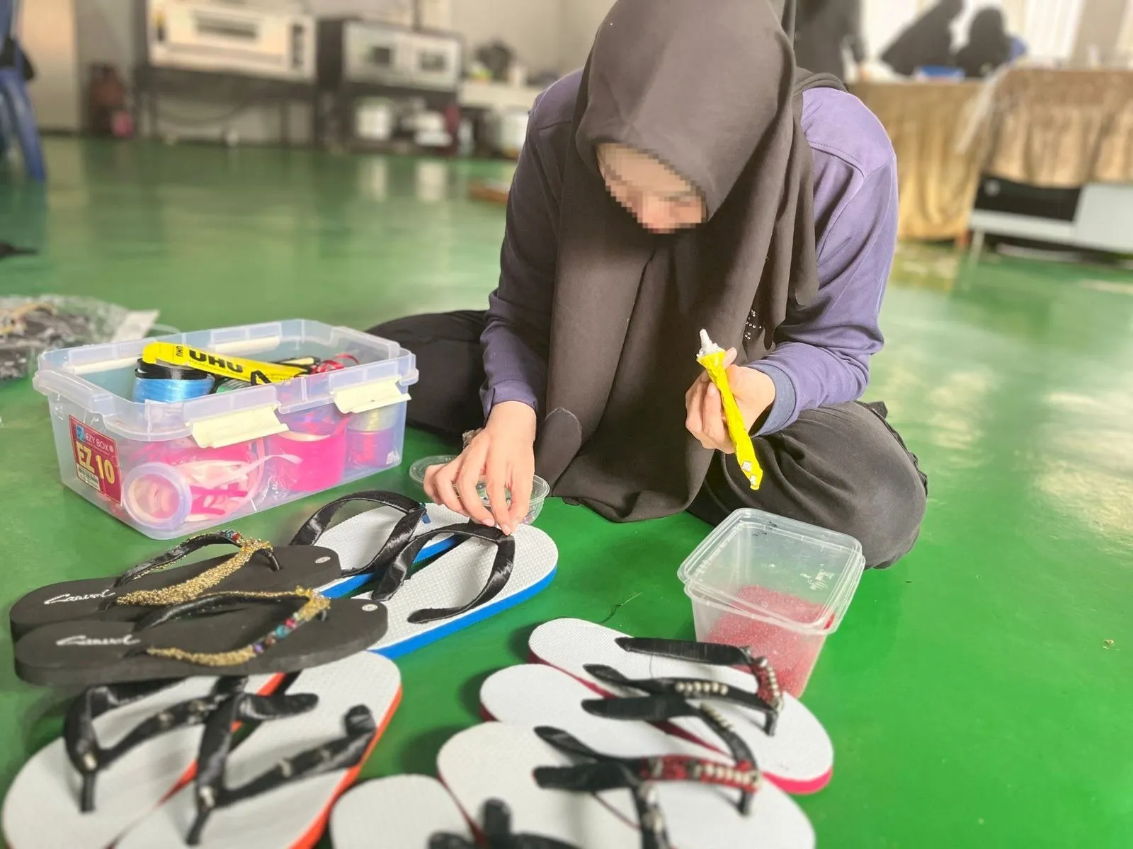 Pelatihan Sandal Jepit Mote Perkuat Kemandirian Warga Binaan Lapas Perempuan Martapura (Dok. Istimewa)