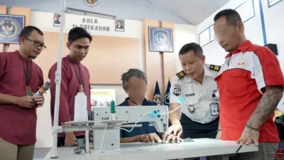 Lapas Blitar Perkuat Kemandirian Warga Binaan Melalui Pelatihan Menjahit Bersertifikat Berbasis Keterampilan Kerja Produktif dan Bernilai Ekonomi (Dok. Istimewa)