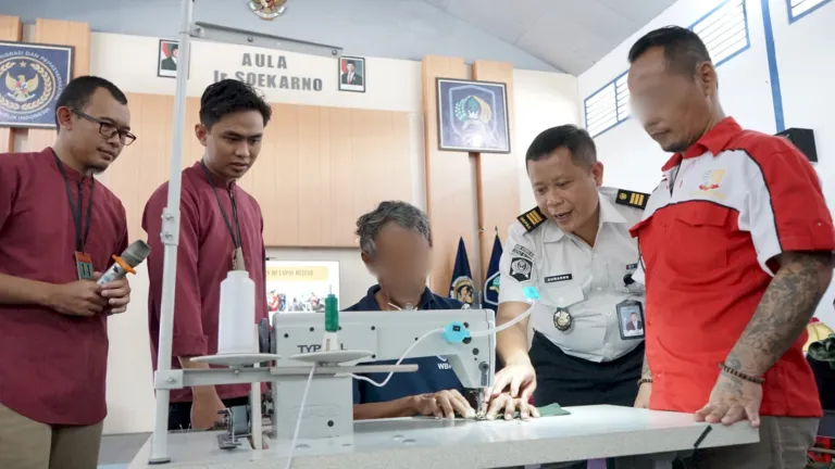 Lapas Blitar Perkuat Kemandirian Warga Binaan Melalui Pelatihan Menjahit Bersertifikat Berbasis Keterampilan Kerja Produktif dan Bernilai Ekonomi (Dok. Istimewa)