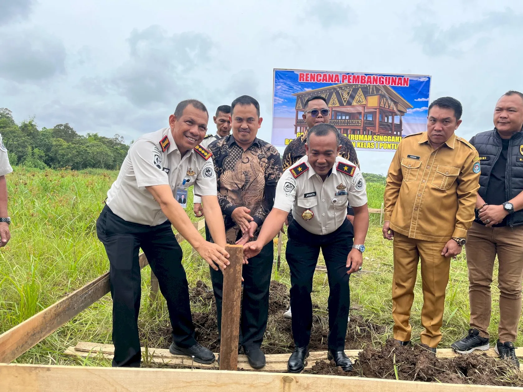 Penancapan Griya Abhipraya Pontianak (Dok. Istimewa)