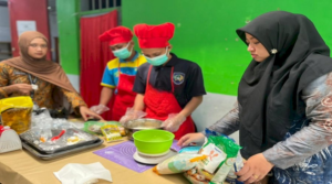 Lapas Kotabaru Dorong Kemandirian Warga Binaan Melalui Produksi Donat Bernilai Ekonomi