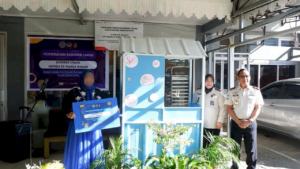 Penguatan Kemandirian Eks-Warga Binaan, Lapas Perempuan Palembang Salurkan Bantuan Gerobak Usaha