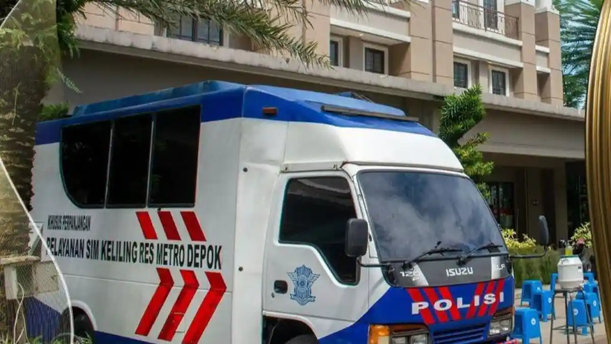 SIM Keliling Polrestro Depok Hadir Hari Ini di Cimanggis, Warga Bisa Perpanjang SIM Lebih Cepat dan Praktis
