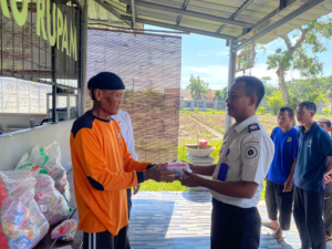 Pemenuhan Hak Dasar Warga Binaan, Lapas Terbuka Kendal Distribusikan Paket Kebersihan