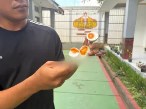 Rutan Rantau Libatkan Konsumen Tingkatkan Mutu Telur Asin Rura