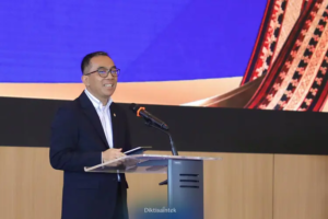 Mendiktisaintek Brian Yuliarto Perkuat Sinergi Pemerintah dan PTS Pada Rakernas I APTISI di Lampung