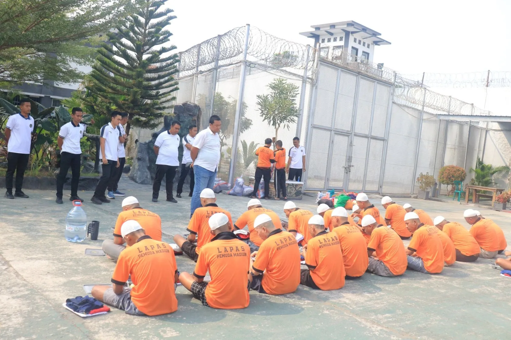 Optimumkan Pembinaan dan Pemerataan Kapasitas, Lapas Pemuda Madiun Resmi Terima Pemindahan Puluhan Warga Binaan Mojokerto