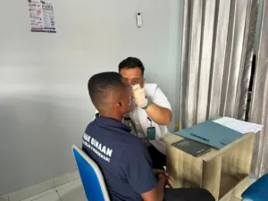 LPKA Kelas II Manokwari Gelar Skrining Dini Katarak Bagi Anak Binaan Guna Memastikan Pelayanan Kesehatan Optimal