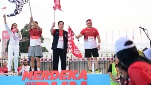 Kobarkan Semangat Kebersamaan, Ribuan Pelari Meriahkan Merdeka Run 2026 di Istana Merdeka