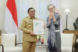 Pemprov DKI Jakarta Berhasil Menyabet APEX Green City Champion Award Dari IFC World Bank Demi Akselerasi Investasi Pembangunan Kota Hijau Berkelanjutan
