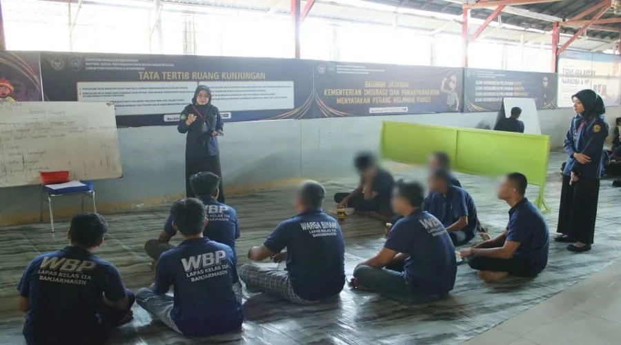 Buka Akses Pendidikan Di Balik Tembok, Lapas Banjarmasin Bersama PKBM Azzahra Gelar Pembelajaran Paket A, B, Dan C
