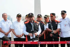 PEMPROV DKI JAKARTA KERAGKAN RIBUAN PERSONEL LINTAS INSTANSI SERTA ARMADA TANGKI AIR UNTUK ANTISIPASI ANCAMAN KEKERINGAN DAN KEBAKARAN SEJAK DINI